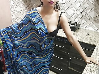 Indian Desi Bhabhi Hard Bee..
