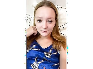 cutie teen rubs her pink pussy